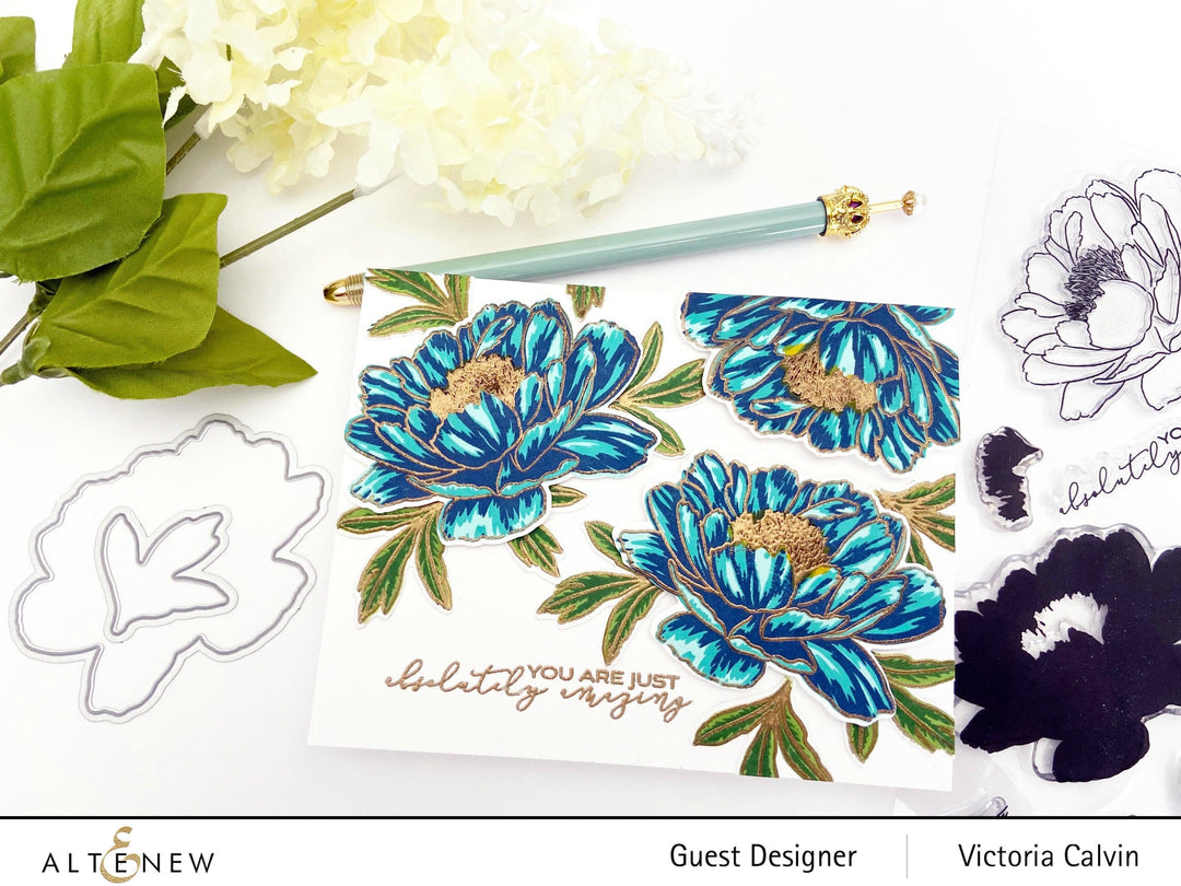 Altenew Build-A-Flower Set Build-A-Flower: Hawaiian Coral Layering Stamp & Die Set & Ink Bundle