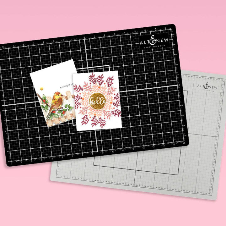 Crafter's Essential Cutting and Alignment Mat